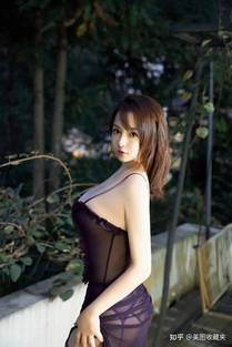 有朵云像你海报