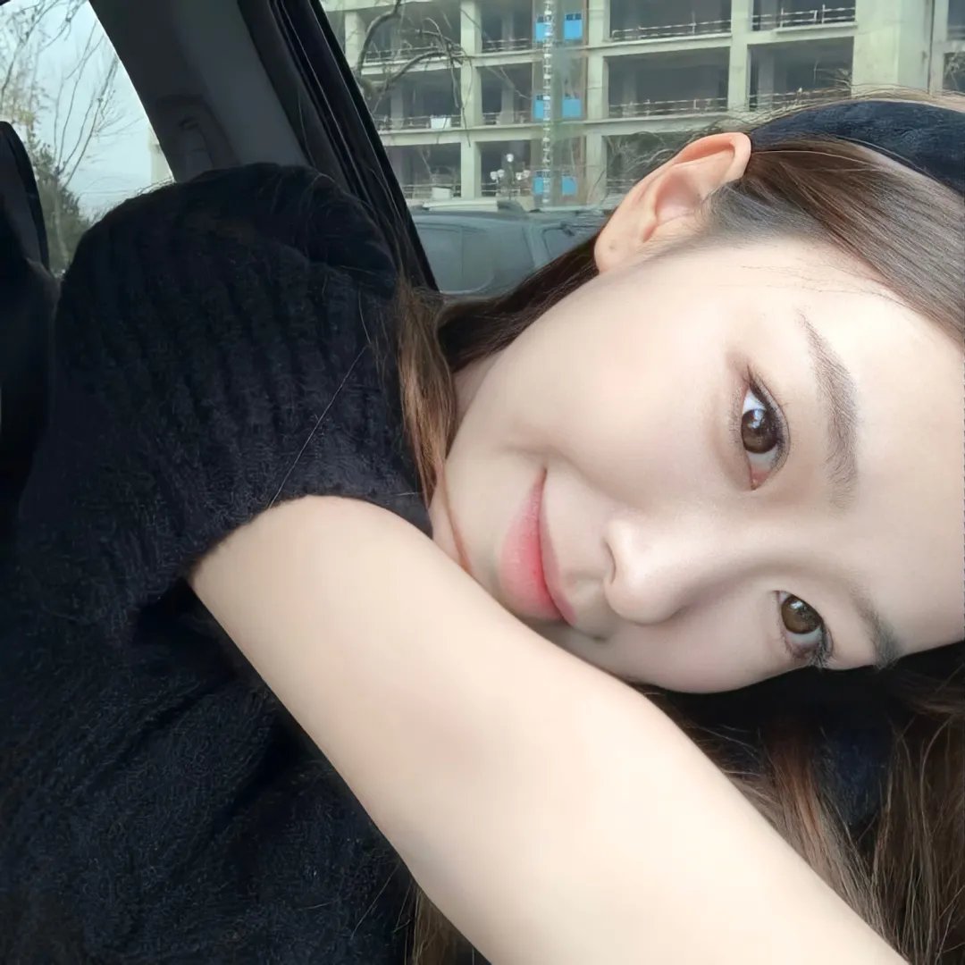 点爱成金海报